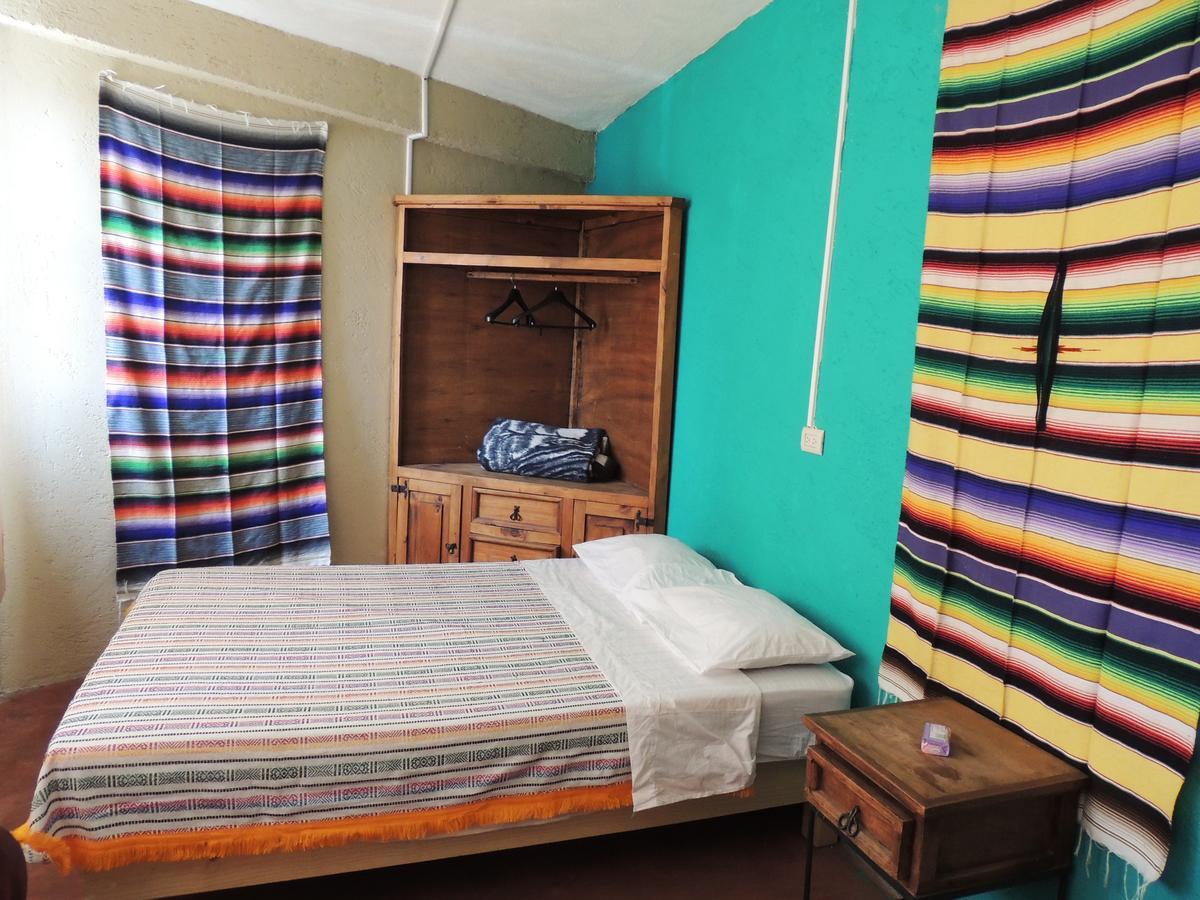 Hotel Las Fumarolas De Don Goyo โชลูลา ภายนอก รูปภาพ
