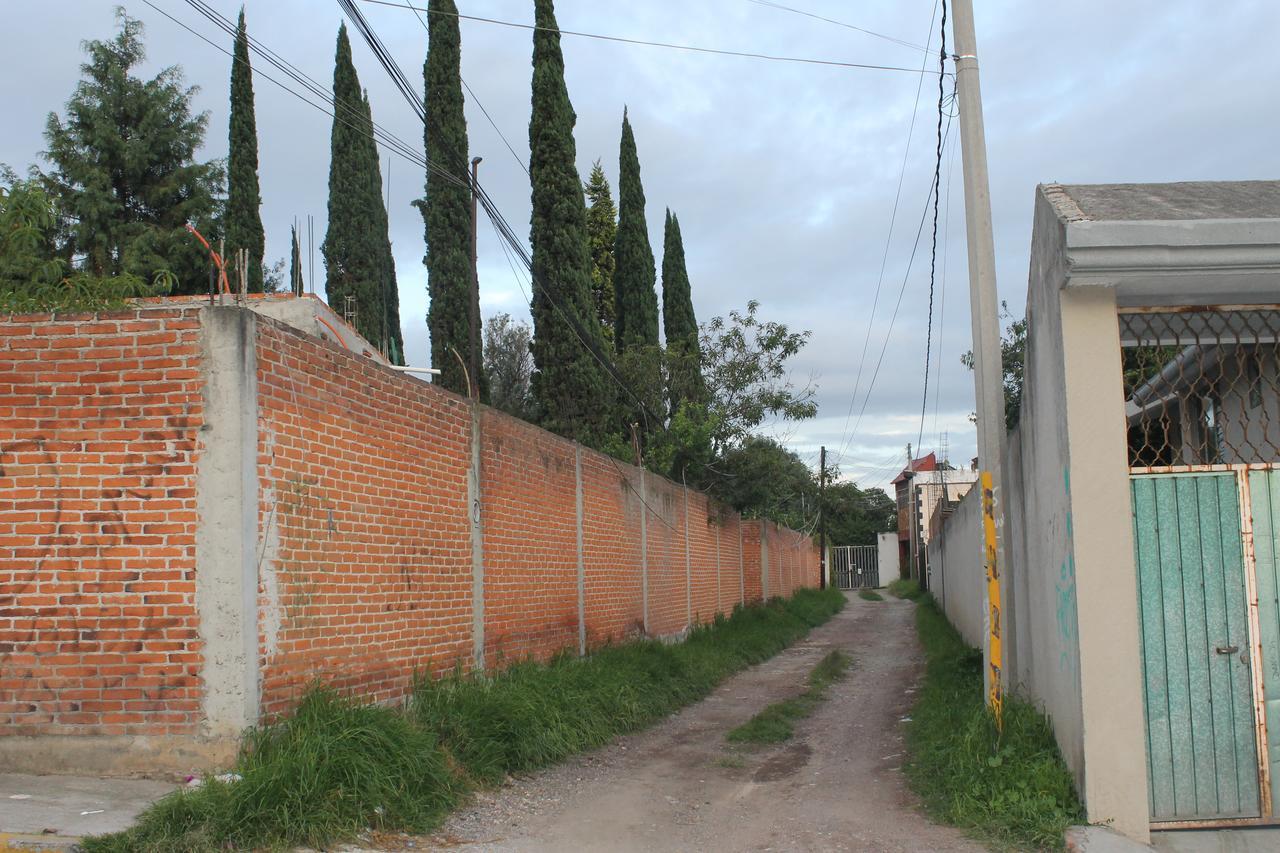 Hotel Las Fumarolas De Don Goyo โชลูลา ภายนอก รูปภาพ