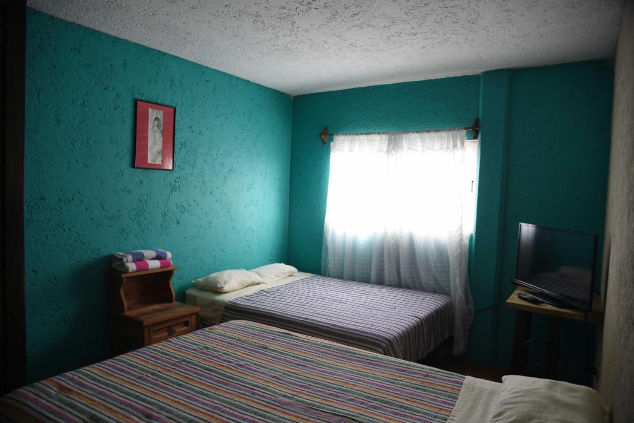 Hotel Las Fumarolas De Don Goyo โชลูลา ภายนอก รูปภาพ